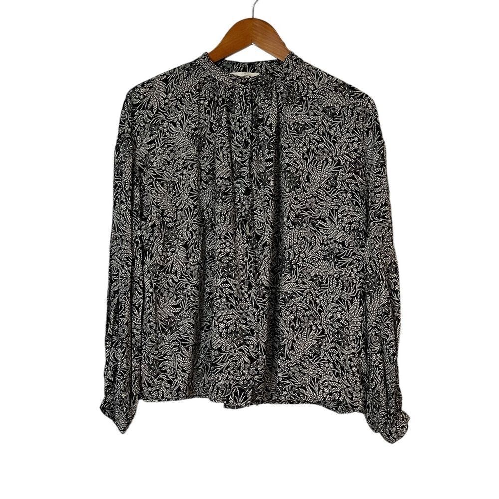 3 for $30! H&M floral printed button up blouse‎